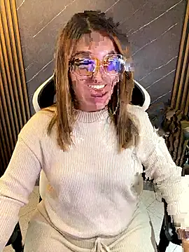 Snapshot of KellyBrooklyn_ chatting on 7, 1, 2026 KellyBrooklyn online show from 7, 1, 2026