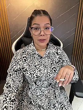 Snapshot of KellyBrooklyn_ chatting on 21, 2, 2026 KellyBrooklyn online show from 21, 2, 2026