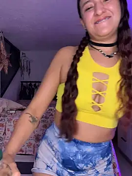 Snapshot of deepthroatlatina chatting on 6, 2, 2026 deepthroatlatina online show from 6, 2, 2026