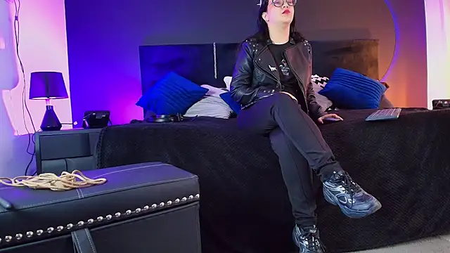  Jade 16 online show from 28, 3, 2026