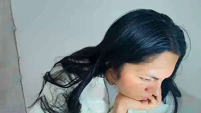 Snapshot of Anal_Milky_Momma chatting on 11, 10, 2025 Anal Milky Momma online show from 11, 10, 2025