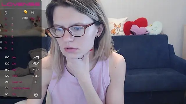 night is dark online show from 11, 3, 2025