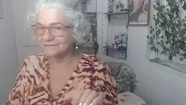 FunnyGrandma online show from 9, 10, 2025
