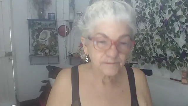 FunnyGrandma online show from 17, 2, 2026