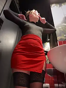 The Snowwhitee online show from 19, 2, 2025