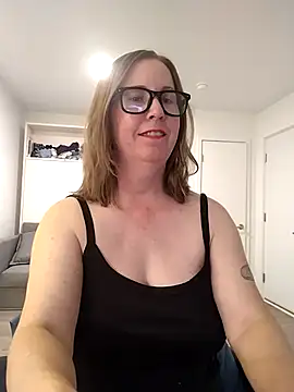 SweetandNaughty1 online show from 15, 5, 2026