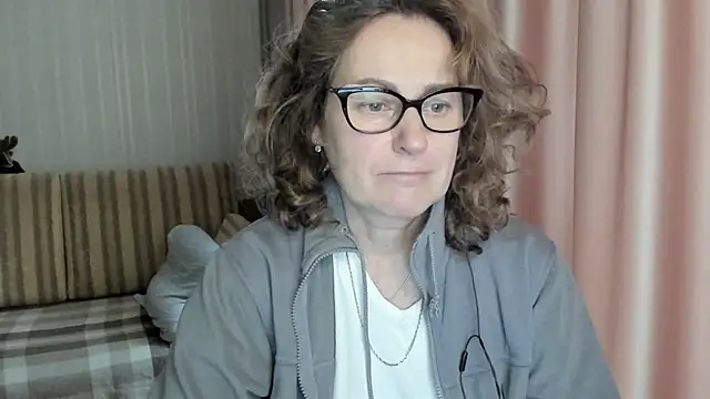 lauraoven online show from 5, 2, 2025