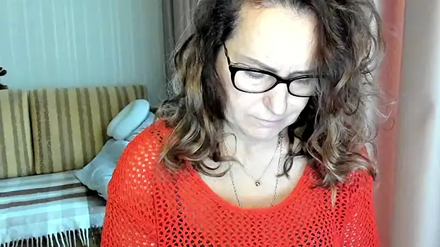 lauraoven online show from 30, 10, 2025