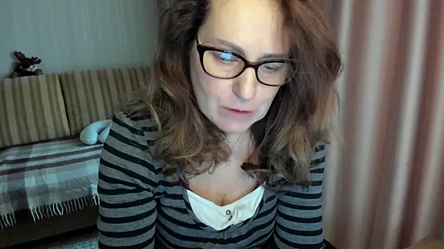 lauraoven online show from 10, 3, 2026