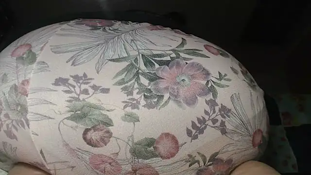 prettyangelsquirt online show from 19, 1, 2025