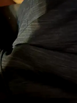 Snapshot of JohnnyBigShot chatting on 29, 10, 2025 JohnnyBigShot online show from 29, 10, 2025