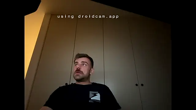 Snapshot of mrbigballs chatting on 4, 10, 2025 mrbigballs online show from 4, 10, 2025