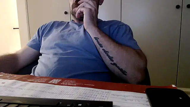Snapshot of mrbigballs chatting on 3, 6, 2026 mrbigballs online show from 3, 6, 2026