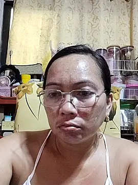 asianwet4u online show from 5, 3, 2025