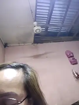 asianwet4u online show from 11, 11, 2025