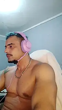 Snapshot of Fadinha-e-Raro chatting on 14, 2, 2025 Fadinha-e-Raro online show from 14, 2, 2025