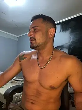 Snapshot of Fadinha-e-Raro chatting on 12, 3, 2025 Fadinha-e-Raro online show from 12, 3, 2025