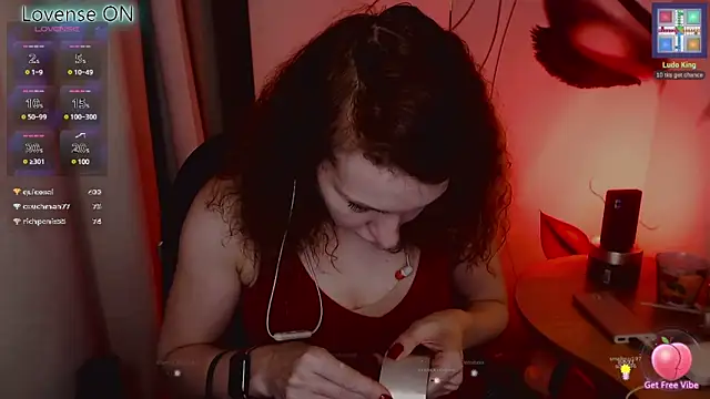 JohansonKatie online show from 6, 3, 2025