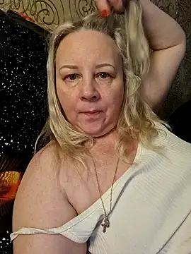 Snapshot of Janahotty chatting on 2, 2, 2025 Janahotty online show from 2, 2, 2025