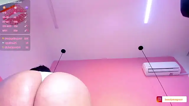 Snapshot of Eva_Grace_ chatting on 17, 12, 2024 Eva Grace online show from 17, 12, 2024