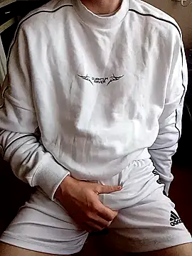 MlodyDres online show from 10, 2, 2025