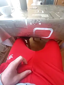 MlodyDres online show from 3, 10, 2025