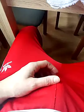 MlodyDres online show from 2, 12, 2025