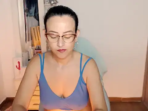 BOREAL MOON online show from 31, 5, 2026