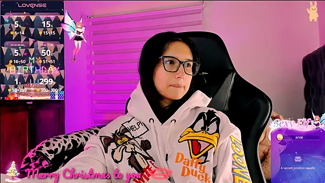 Snapshot of Luniverse chatting on 31, 12, 2024 Luniverse online show from 31, 12, 2024