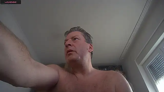 iliebetights online show from 22, 12, 2025