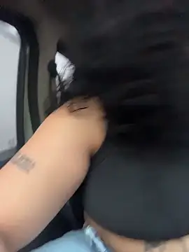 PrincessLauren420 online show from 18, 12, 2025