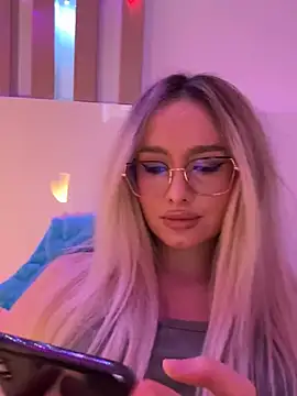 mollyxxx online show from 22, 1, 2025