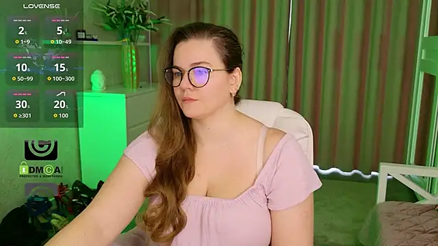 KellyKleine online show from 15, 4, 2026