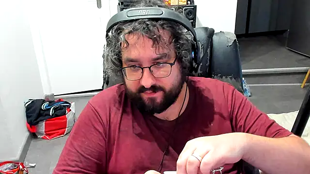 Snapshot of bears549a chatting on 19, 12, 2024 bears549a online show from 19, 12, 2024