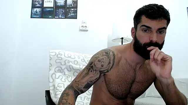 Snapshot of Verycutex chatting on 26, 10, 2025 Verycutex online show from 26, 10, 2025