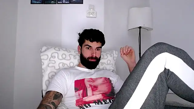 Snapshot of Verycutex chatting on 9, 1, 2026 Verycutex online show from 9, 1, 2026