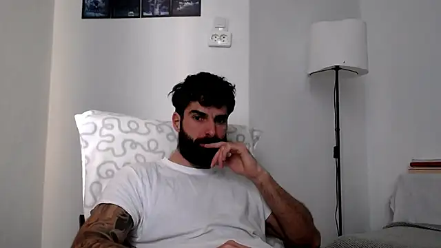 Snapshot of Verycutex chatting on 12, 1, 2026 Verycutex online show from 12, 1, 2026