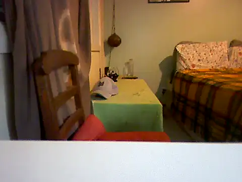 Snapshot of yourboysexy19 chatting on 8, 11, 2025 yourboysexy19 online show from 8, 11, 2025