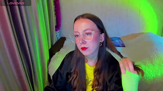 CurlySteph online show from 14, 12, 2025