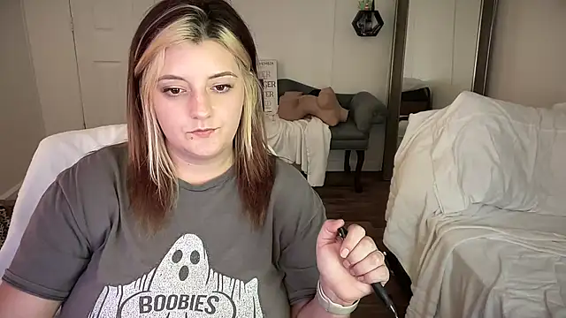 magicsparkles online show from 18, 2, 2025