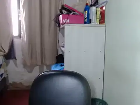 Snapshot of bustycarly chatting on 27, 12, 2024 bustycarly online show from 27, 12, 2024