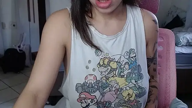 Snapshot of bustycarly chatting on 11, 9, 2025 bustycarly online show from 11, 9, 2025