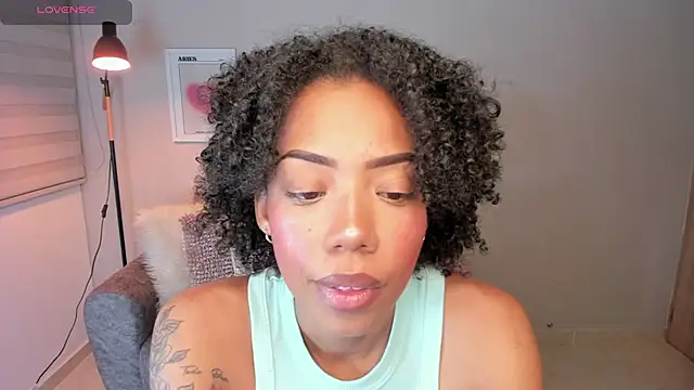 Snapshot of ashley_23_ chatting on 5, 7, 2026 ashley 23 online show from 5, 7, 2026