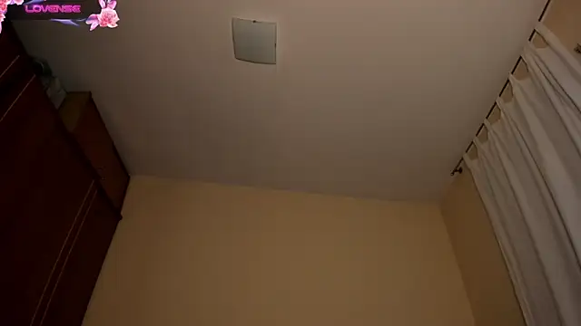 stefany miller77 online show from 20, 10, 2025