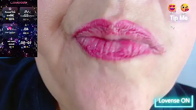 Kerly Doll online show from 24, 2, 2025