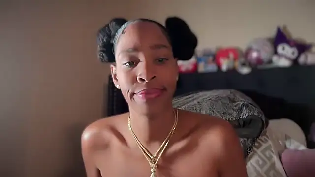 Snapshot of Cum2Charm chatting on 28, 4, 2026 Cum2Charm online show from 28, 4, 2026