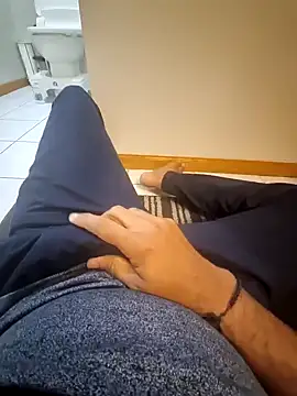 YourPersonall online show from 8, 3, 2025