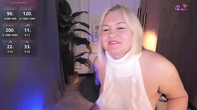 YolandaKiss online show from 6, 3, 2026