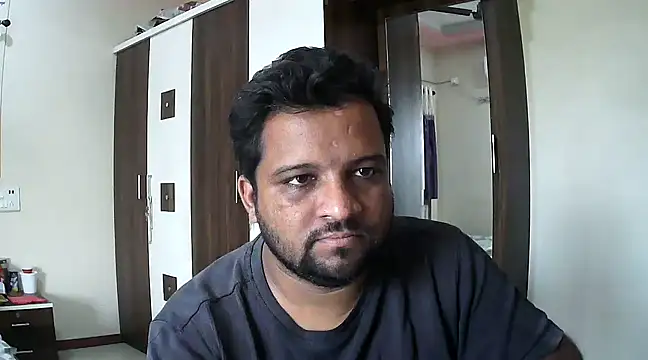Snapshot of dhruv_love chatting on 3, 12, 2024 dhruv love online show from 3, 12, 2024