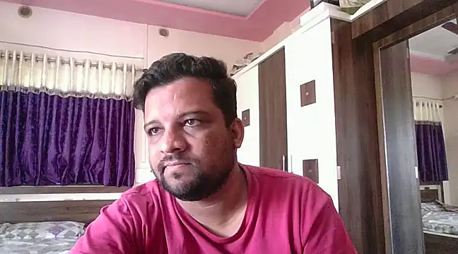 Snapshot of dhruv_love chatting on 5, 2, 2025 dhruv love online show from 5, 2, 2025